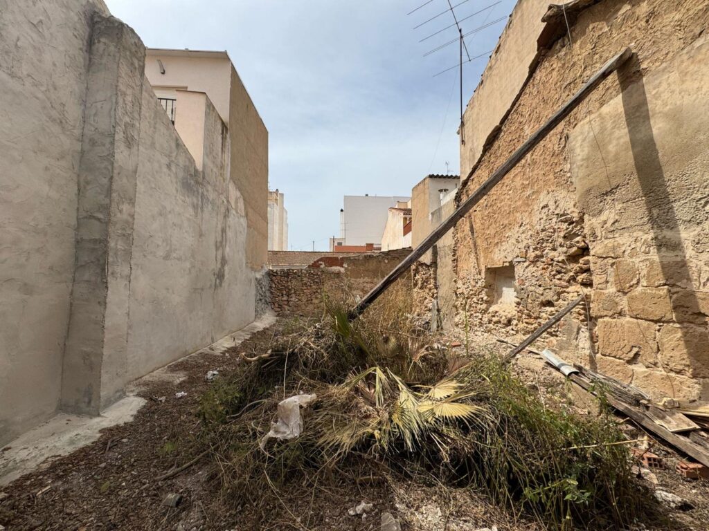 Plot in Torrevieja (Centro)