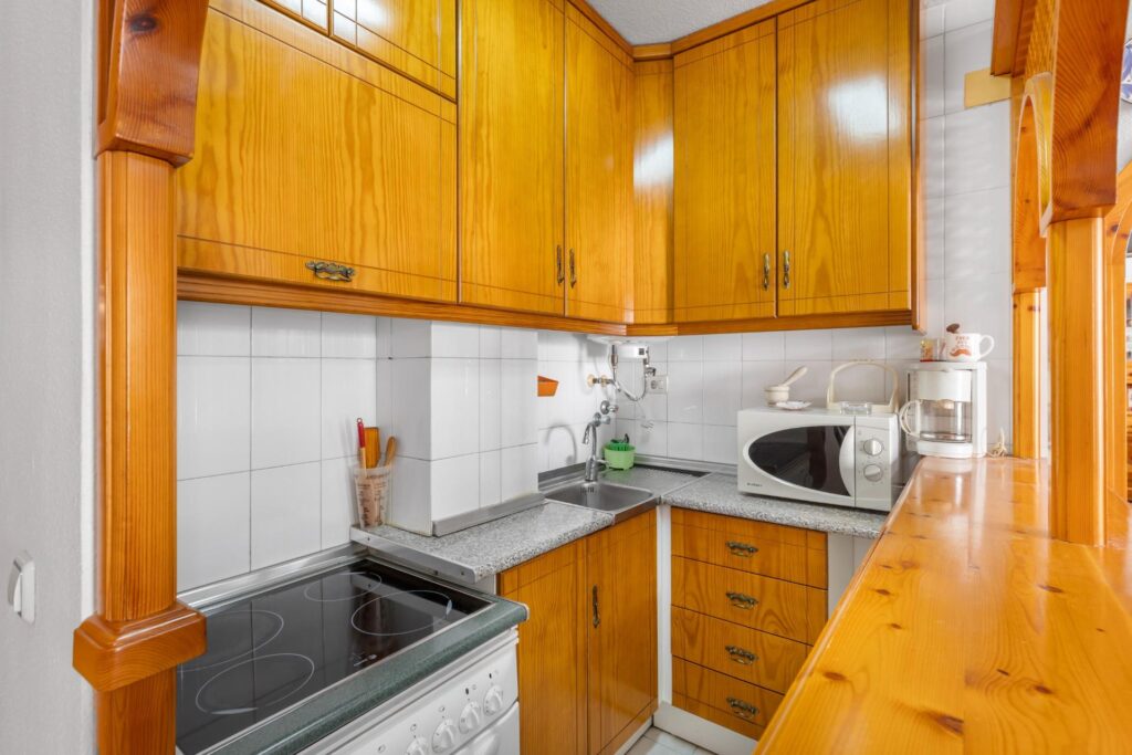 Apartment in Torrevieja (La Mata)