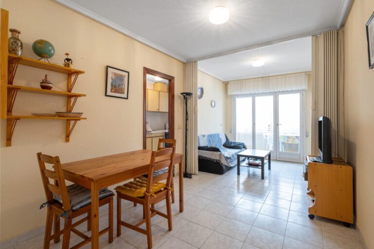 Apartment in Torrevieja (Centro)