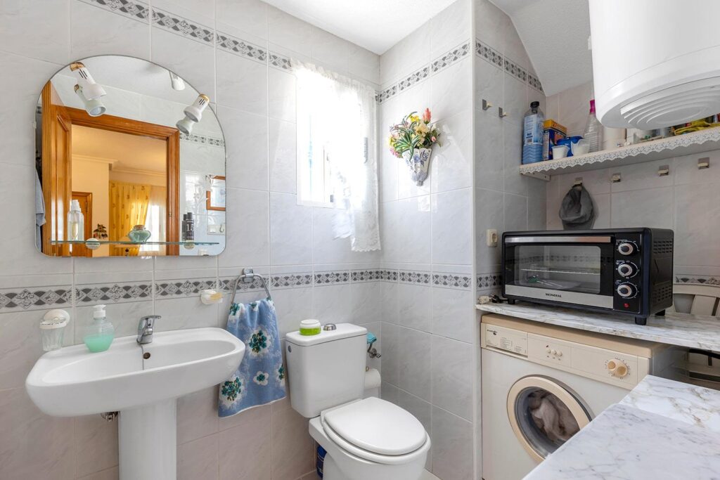 Bungalow in Torrevieja (La Mata)