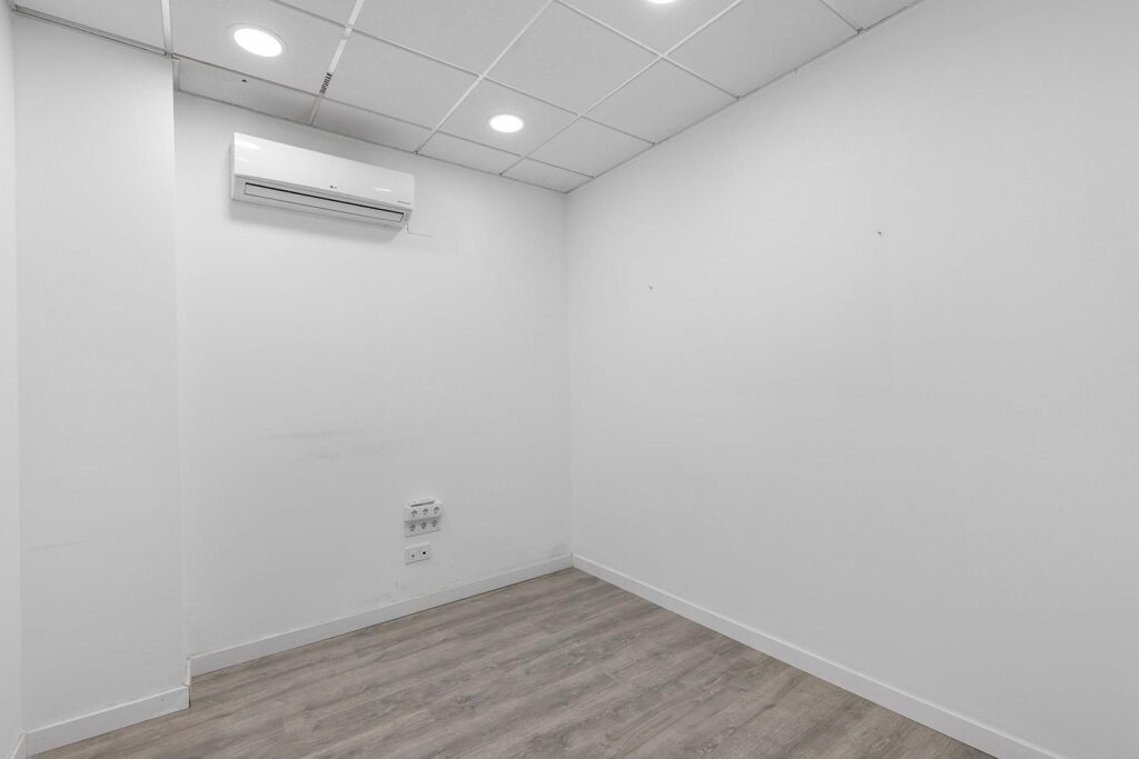 Commercial property in Torrevieja (La Mata Pueblo)