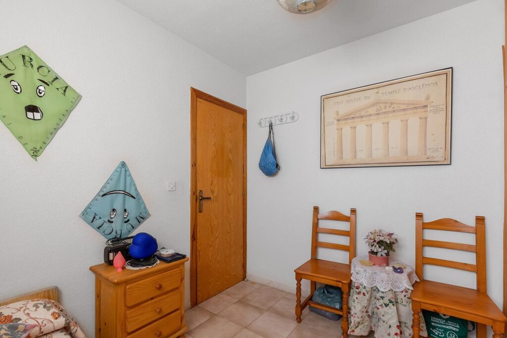 Apartment in Torrevieja (La Mata)