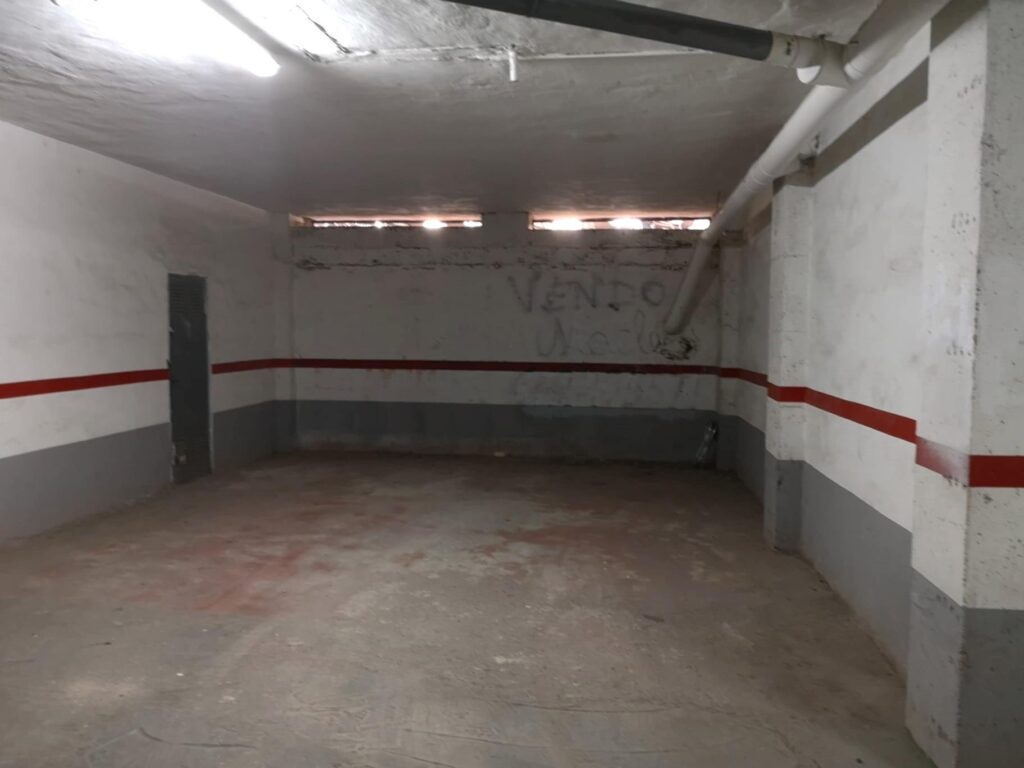 Garage in Torrevieja (Playa de Los Locos)