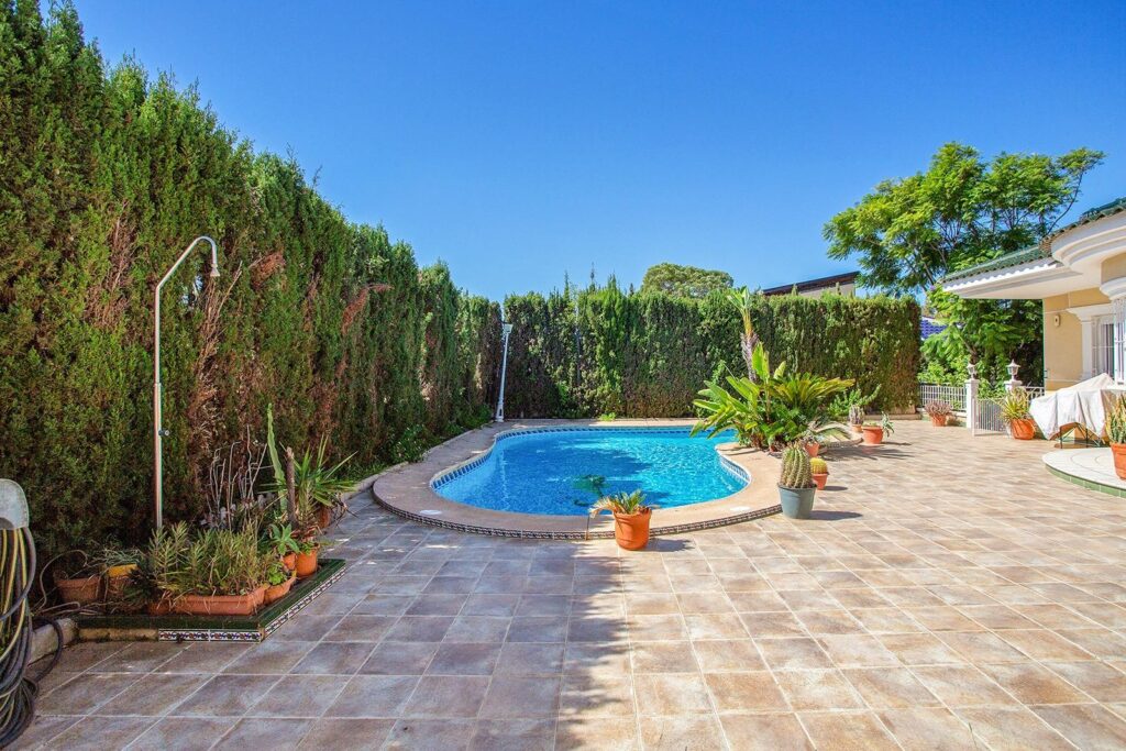 Villa in Torrevieja (Torreta Florida)