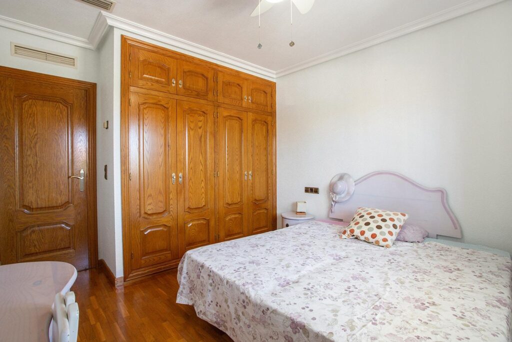 Villa in Torrevieja (Torreta Florida)