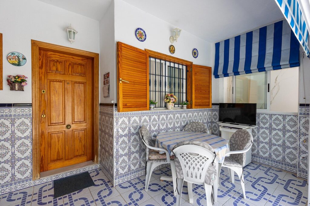 Bungalow in Torrevieja (La Mata)