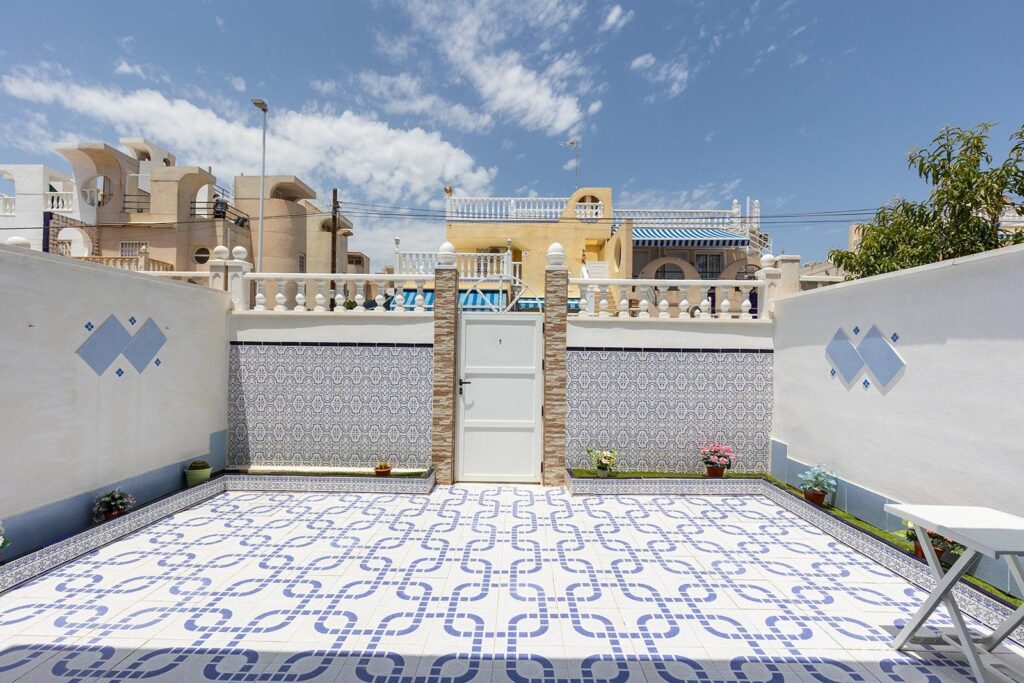 Bungalow in Torrevieja (La Mata)