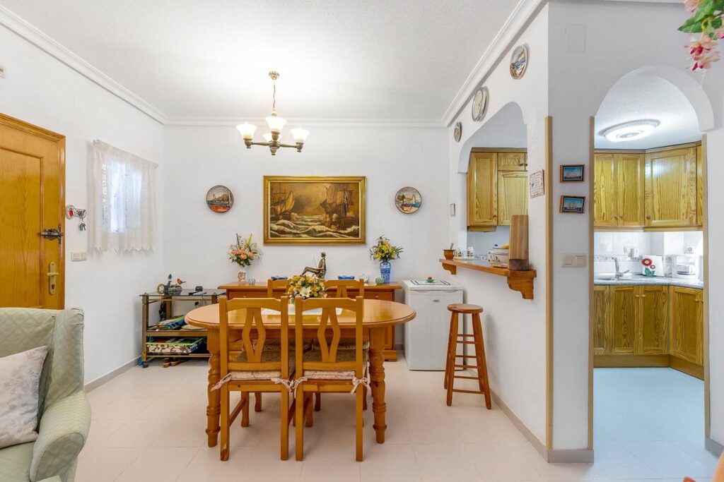 Bungalow in Torrevieja (La Mata)