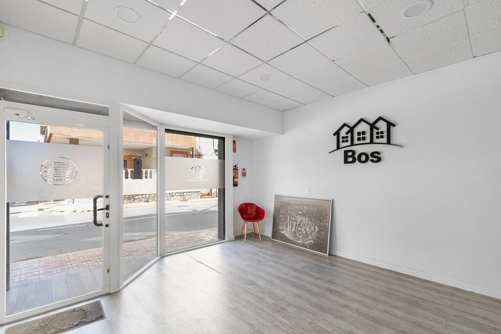 Commercial property in Torrevieja (La Mata Pueblo)