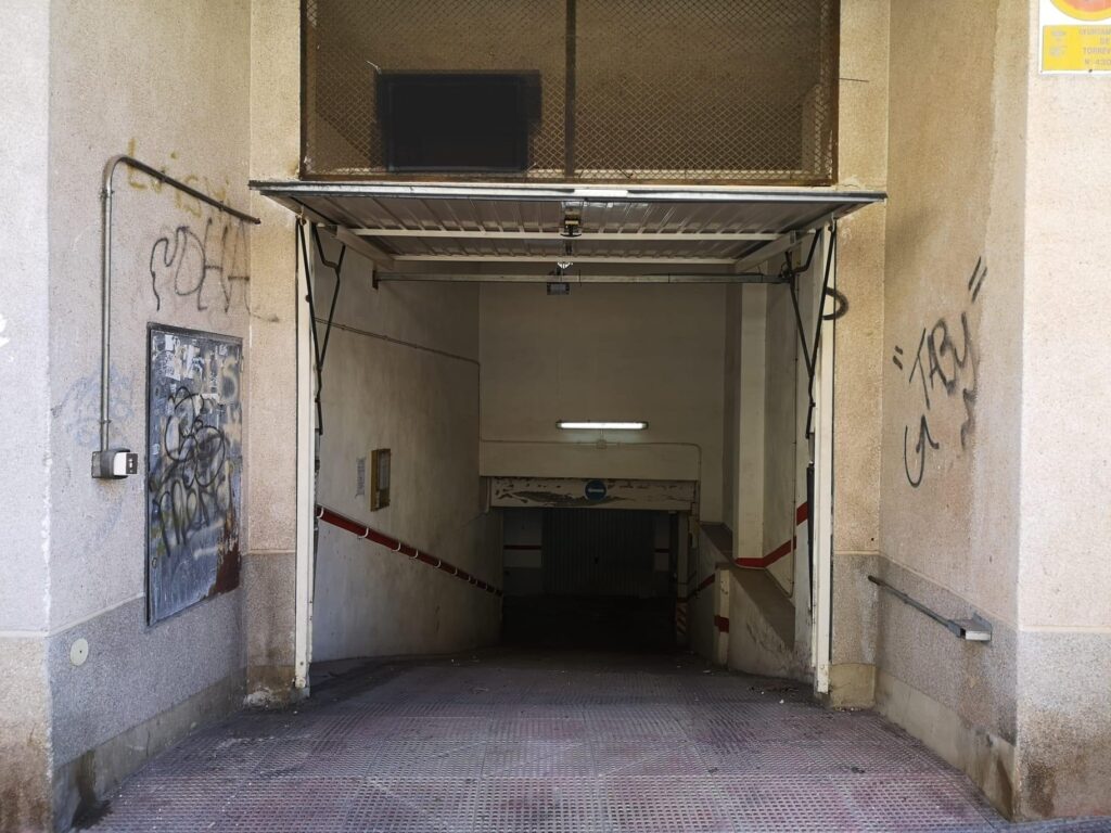 Garage in Torrevieja (Playa de Los Locos)
