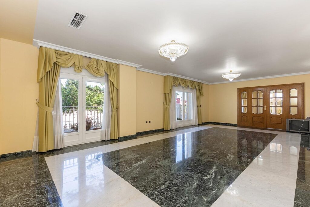 Villa in Torrevieja (Torreta Florida)