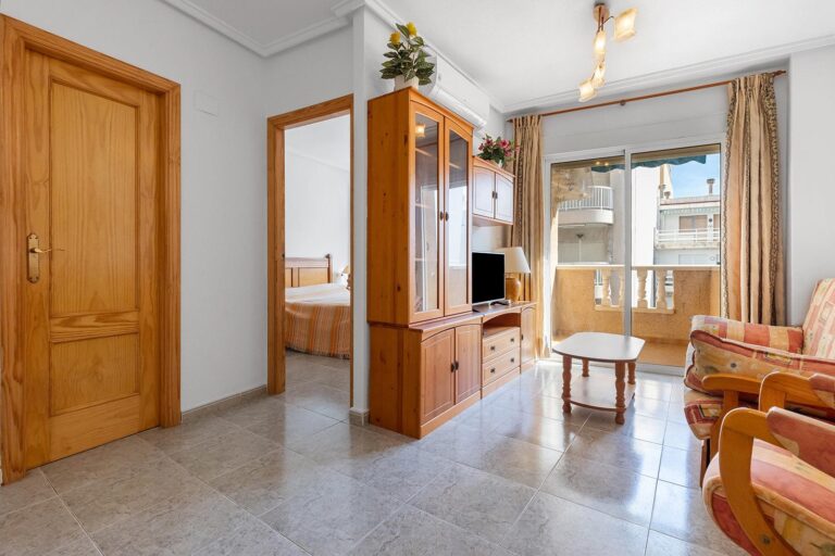Apartment in Torrevieja (Centro)