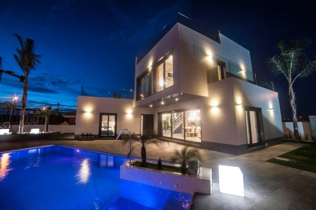 Villa in Orihuela Costa (La Zenia)