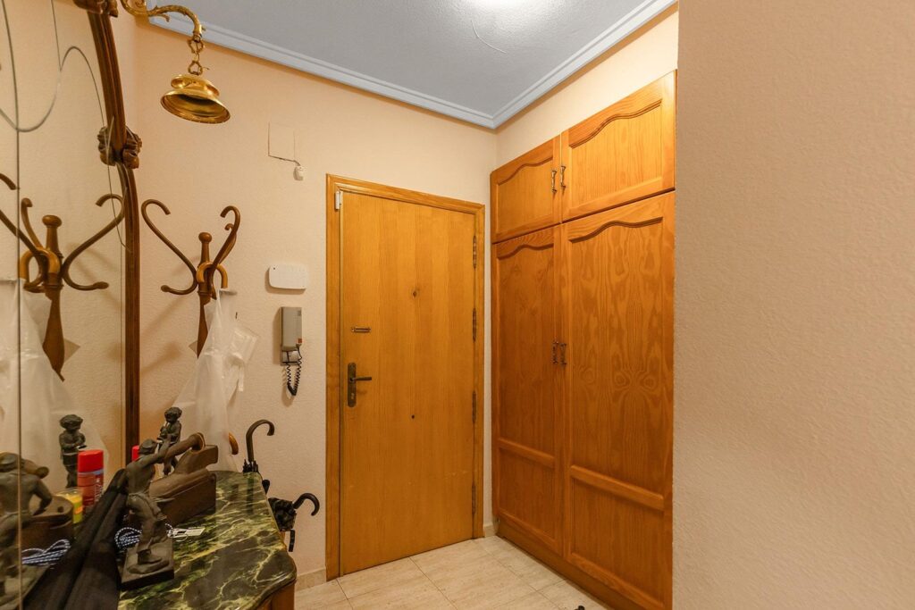 Apartment in Torrevieja (Estacion de Autobuses)