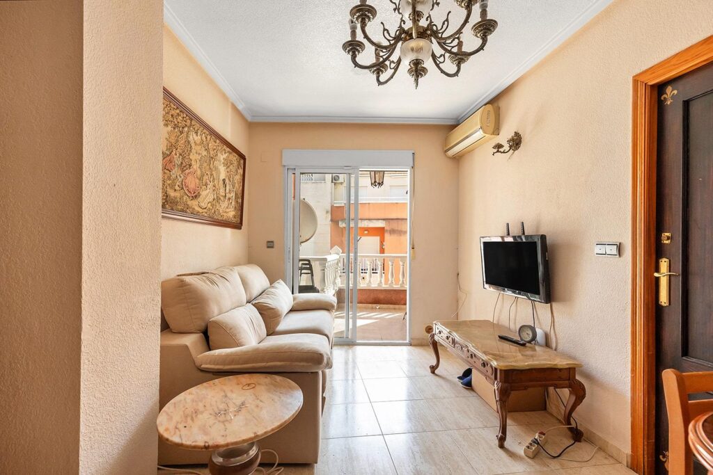 Apartment in Torrevieja (Estacion de Autobuses)