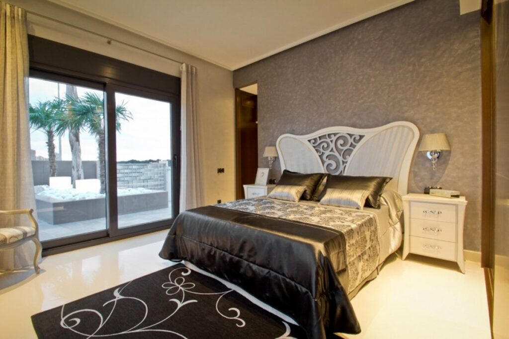Villa in Orihuela Costa (La Zenia)