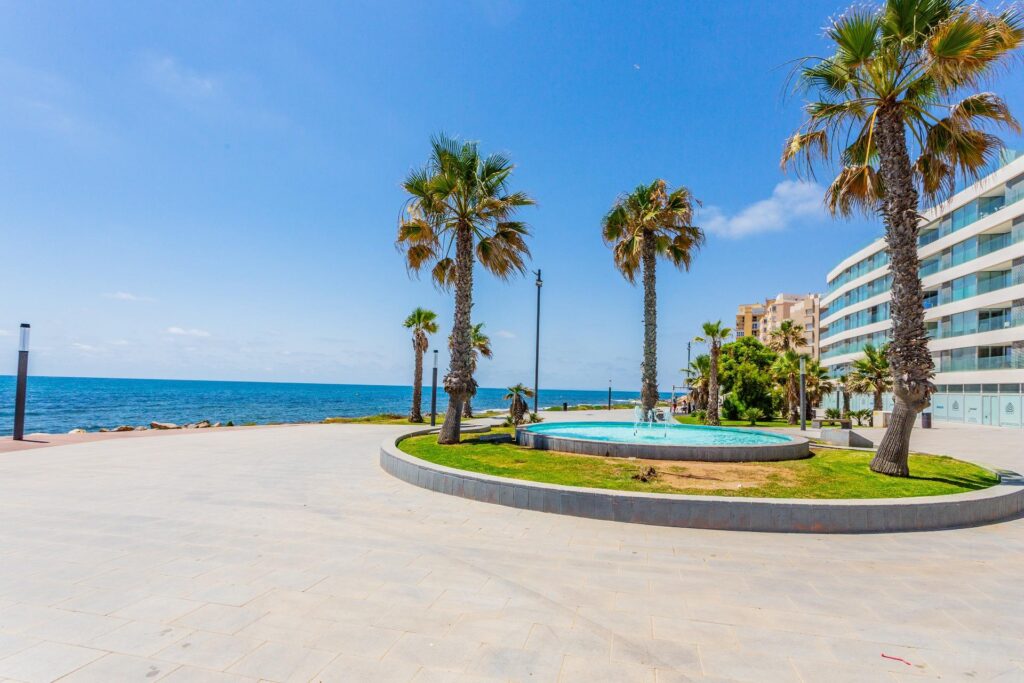 Apartment in Torrevieja (Estacion de Autobuses)