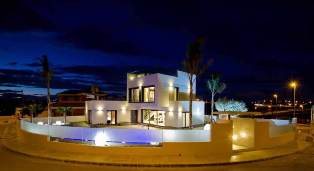 Villa in Orihuela Costa (La Zenia)