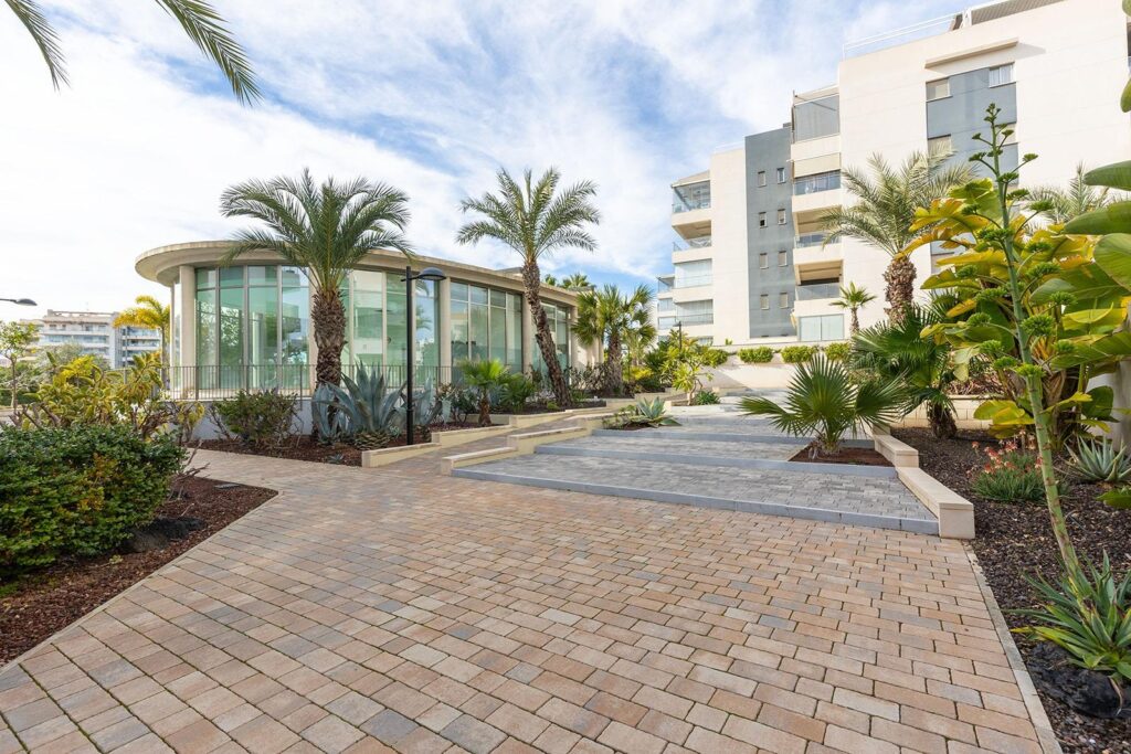 Apartment in Orihuela Costa (Los Dolses)