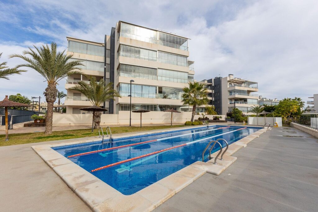 Apartment in Orihuela Costa (Los Dolses)