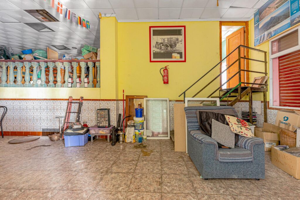 Commercial property in Torrevieja (Playa del Cura)