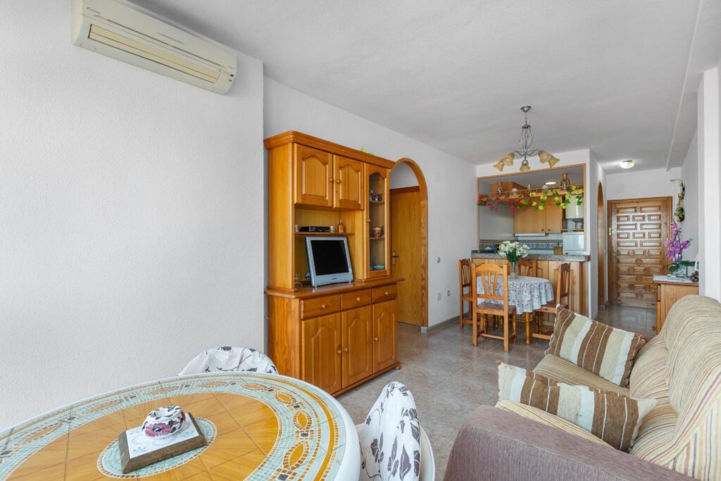 Apartment in Torrevieja (La Mata Pueblo)