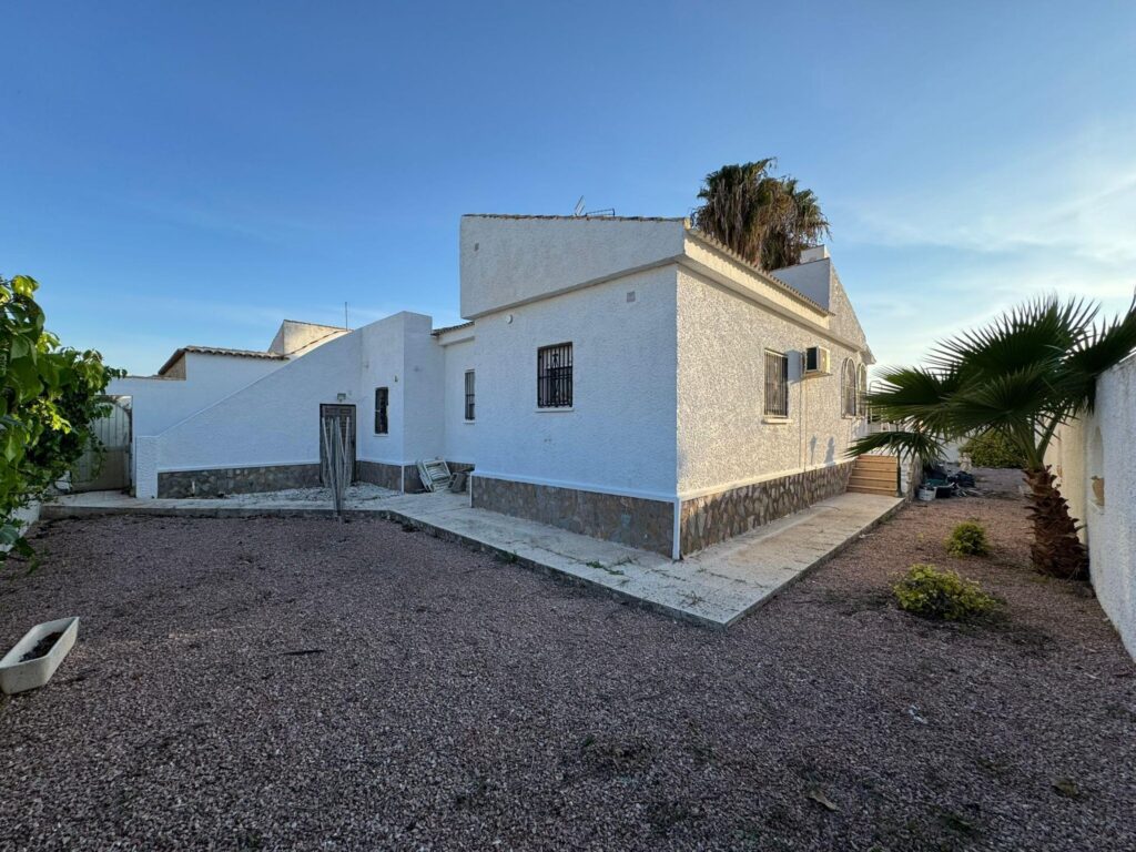 Villa in Torrevieja (San Luis)
