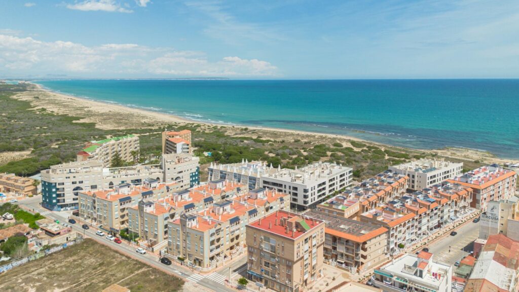 Apartment in Torrevieja (La Mata Pueblo)