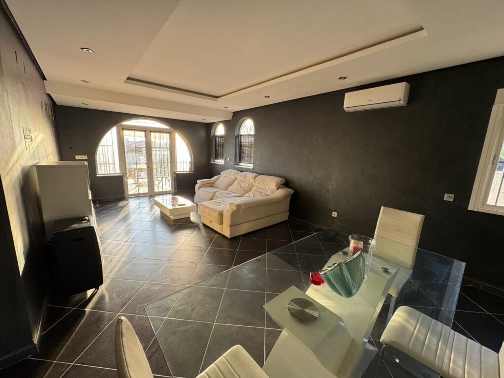 Villa in Torrevieja (San Luis)