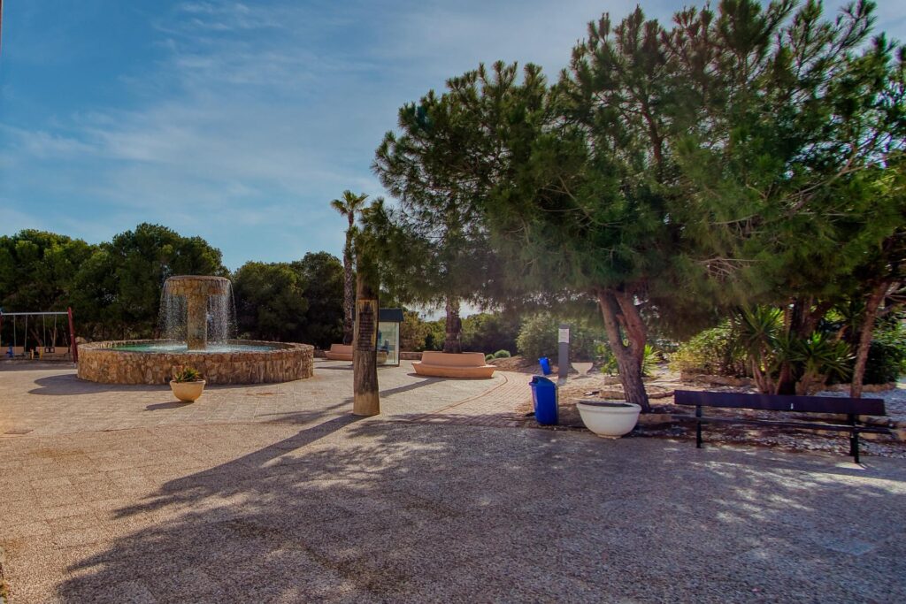 Apartment in Torrevieja (La Mata Pueblo)