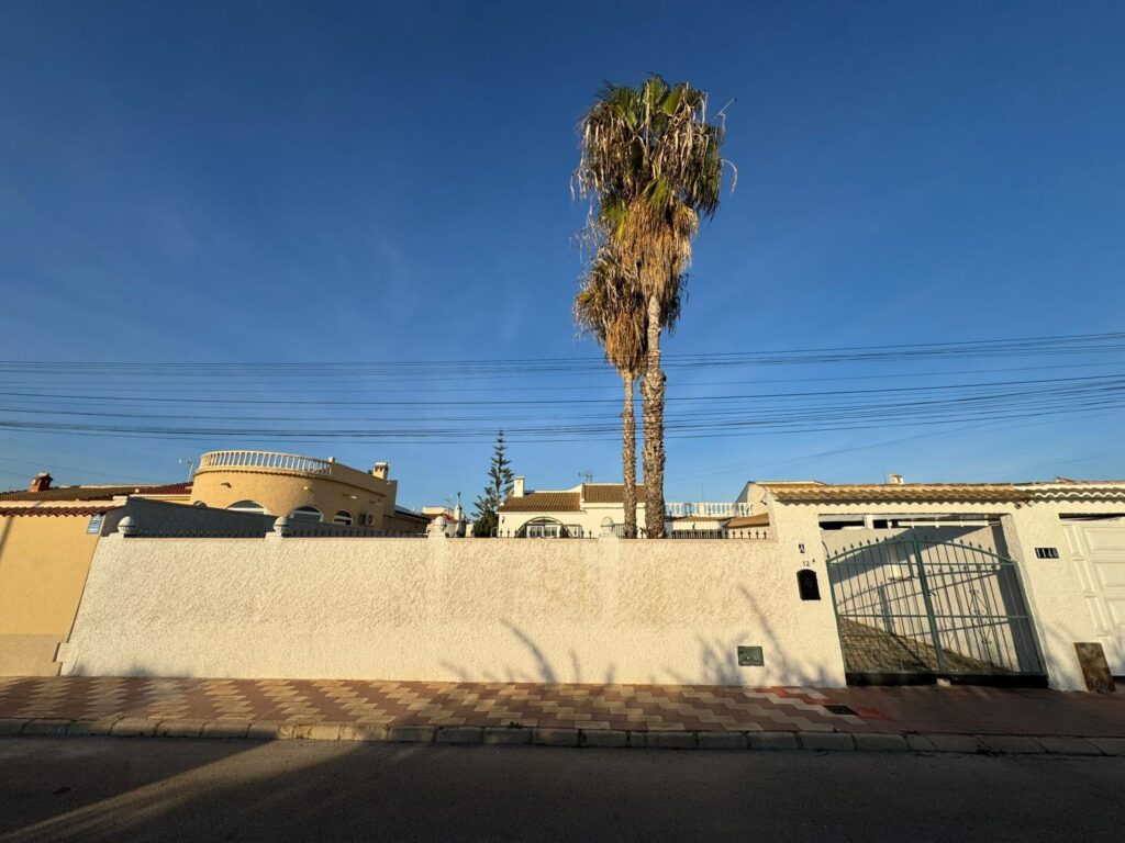 Villa in Torrevieja (San Luis)