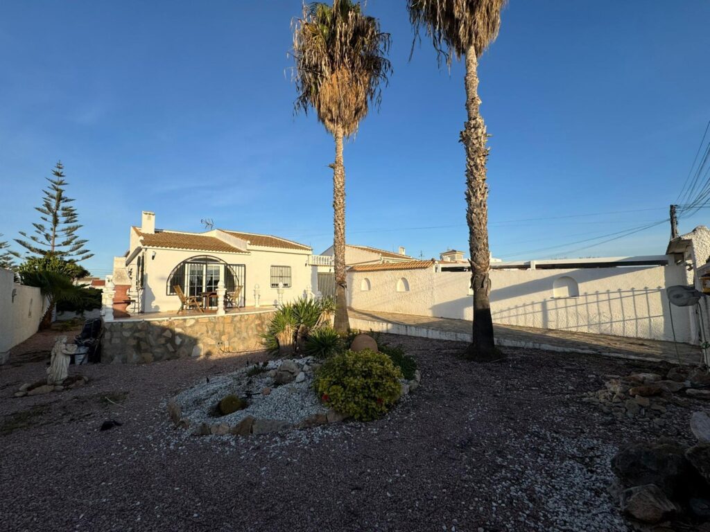 Villa in Torrevieja (San Luis)