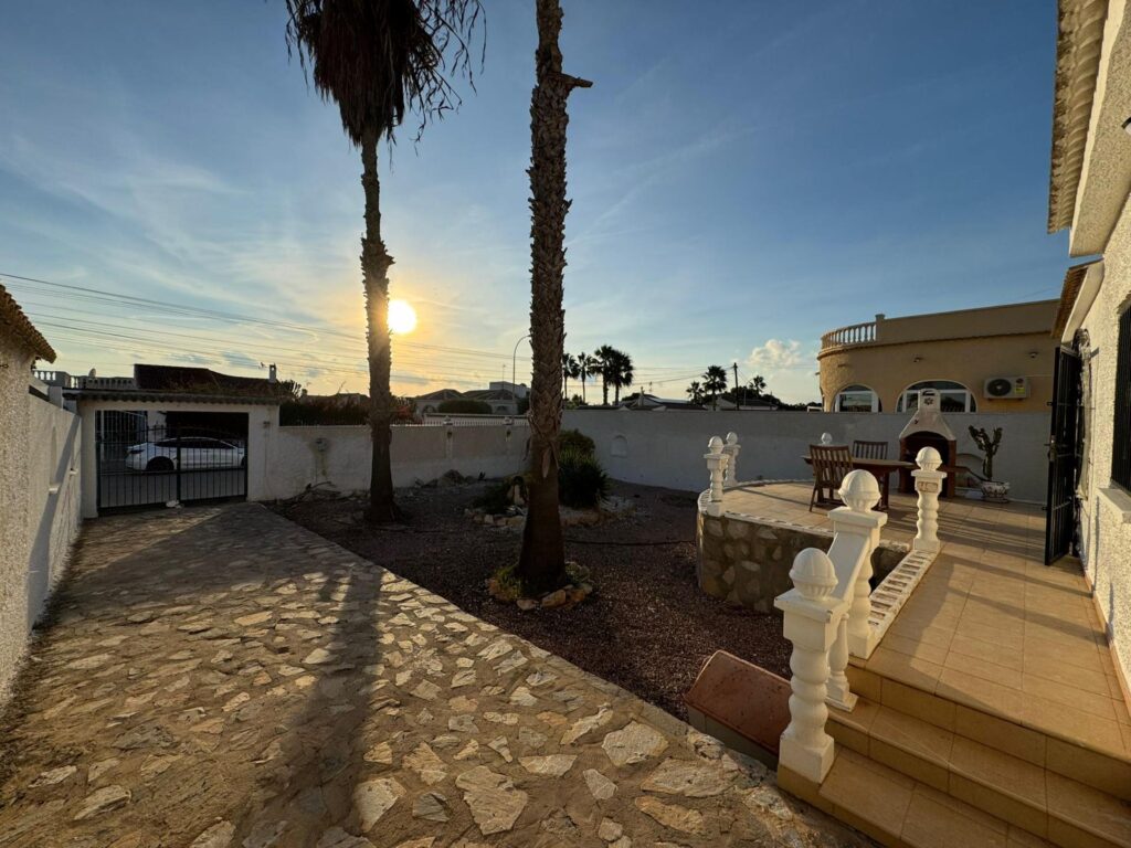 Villa in Torrevieja (San Luis)