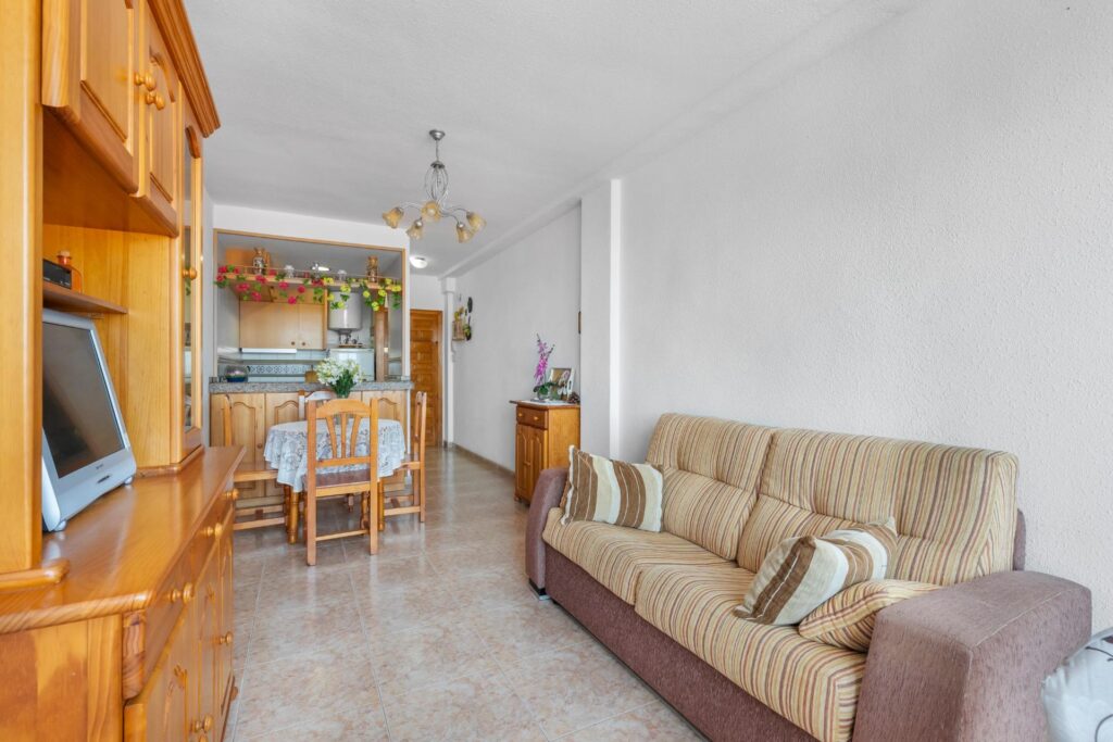 Apartment in Torrevieja (La Mata Pueblo)