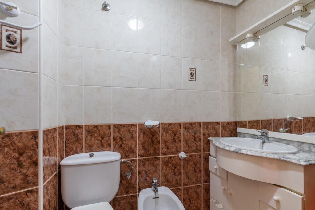 Apartment in Torrevieja (La Mata)