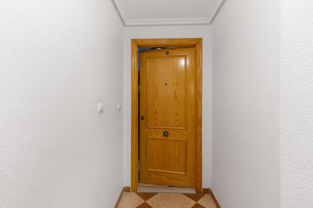 Apartment in Torrevieja (La Mata)