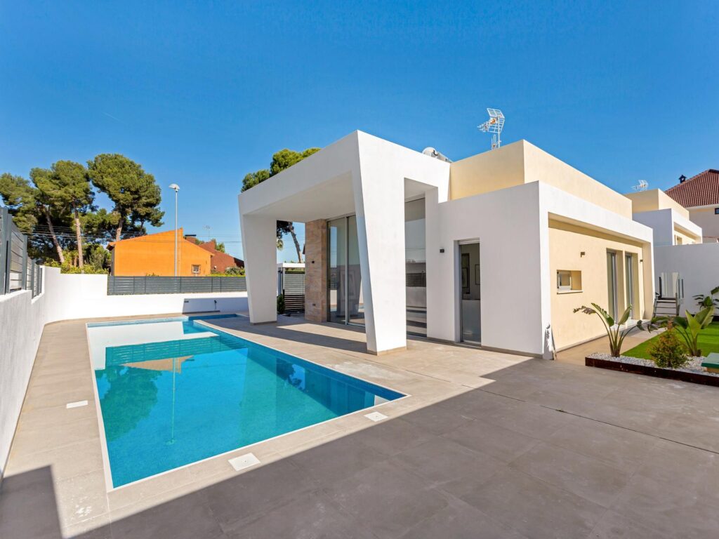 Villa in Torrevieja (Los Balcones – Los Altos del Edén)